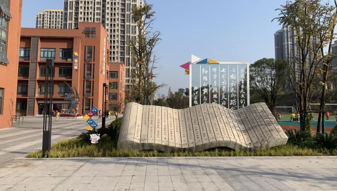 1641262036607165.jpg 640.webp (13).jpg